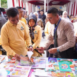 Gebyar Literasi Kampar Resmi Dibuka, Ahmad Yuzar Ajak Masyarakat Gemar Membaca dan Kenali Sejarah
