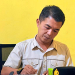 Eko Sutrisno Bergerak Cepat Lakukan Koordinasi Lintas Sektor, Bantu Mukhtar Warga Kampung Godang Miskin Ekstrem yang Tinggal di Rumah Lapuk Tanpa Listrik dan MCK